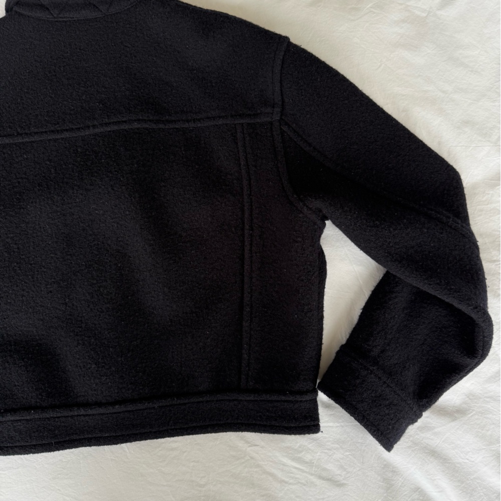 Aritzia Black 100% Merino Wool Jacket - Picture 6 of 9